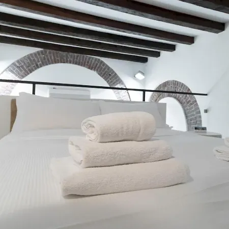 Apartment Italianway - Frisi 8