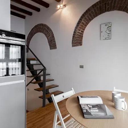 Apartment Italianway - Frisi 8 *