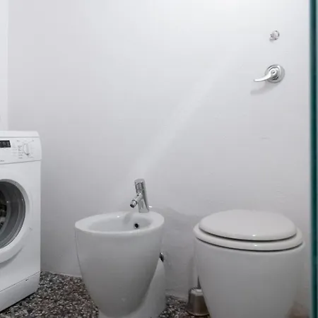 Apartment Italianway - Frisi 8